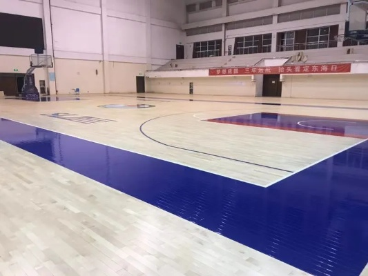 NBA球场地板采用什么材质制作